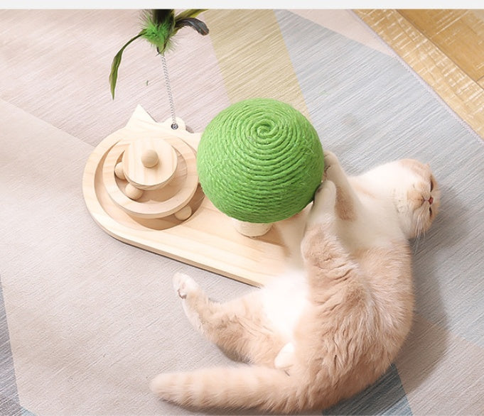 Scratching Post with Sisal Balls